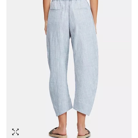 Free People Paradise Toggle-Waist Capri Jeans | Size S - Picture 2 of 11